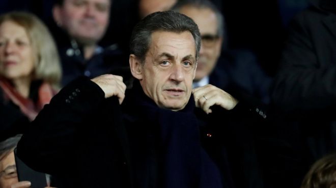 Саркози предстанет перед судом по старому делу о коррупции