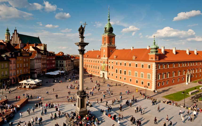 Польша хочет выслать российских дипломатов из солидарности с Лондоном