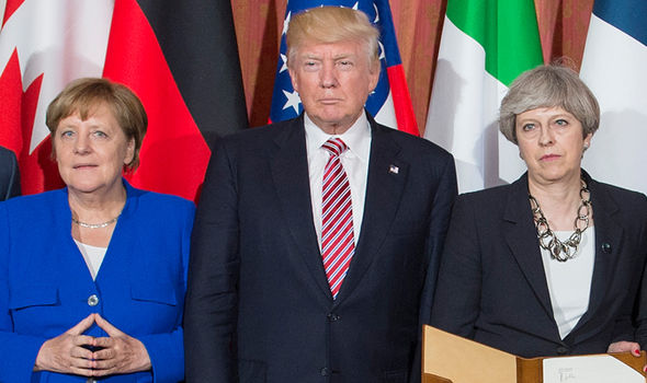 Тереза Мэй – За последние 24 часа была на связи с Трампом, Меркель и Макроном