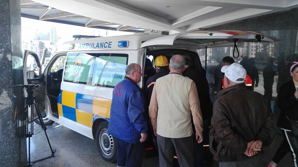 Բաթումիի նավահանգստում հացադուլի ակցիայի երկու մասնակցի տեղափոխել են հիվանդանոց