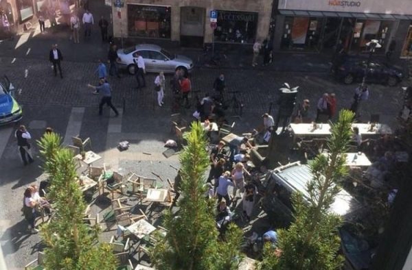 Several dead in Germany as van ploughs into crowd in Muenster