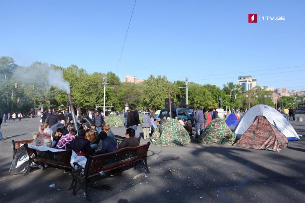 Ermənistanda həbs edilən demonstrantların sayı 59-a qədər artdı