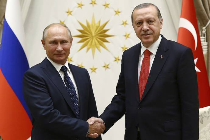 Путин назвал приоритетом реализацию контракта на поставку Турции С-400