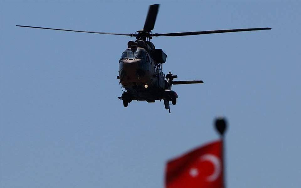 Греческая армия открыла предупредительный огонь по турецкому вертолету