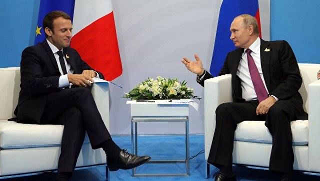 Владимир Путин и Эмманюэль Макрон поддерживают сохранение иранского "ядерного соглашения"
