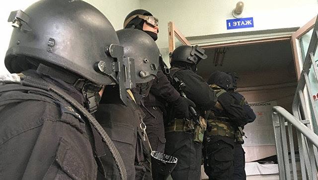 Rusiya Təhlükəsizlik Xidməti Saratov ticarət mərkəzində terror aktının qarşısını aldı