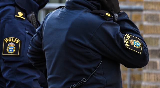 İsveç polisi terror aktının hazırlanmasında şübhələnən üç nəfəri yaxaladı