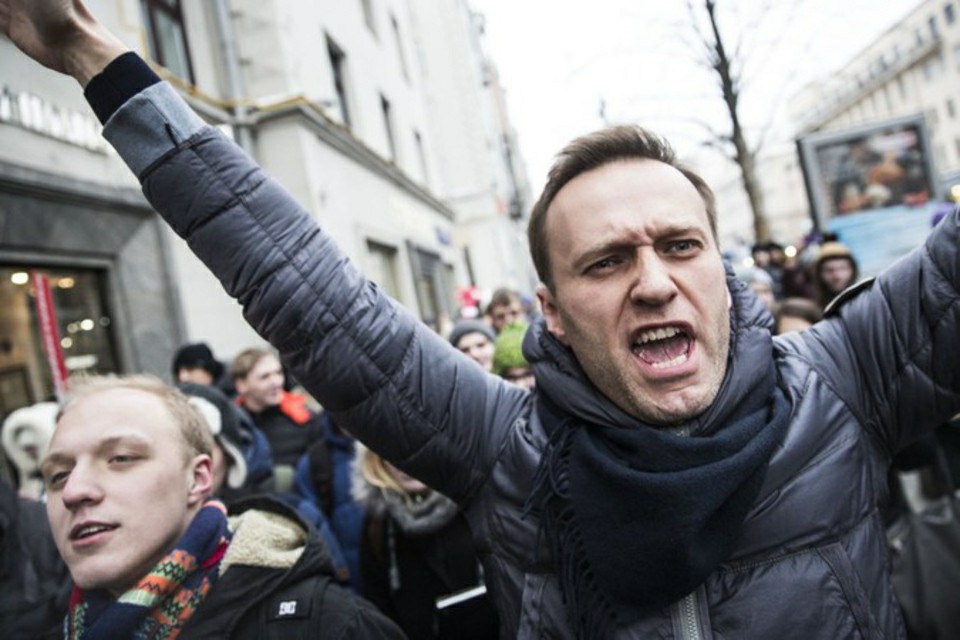 Rus müxalifətçisi, Aleksey Navalnini azad etdilər