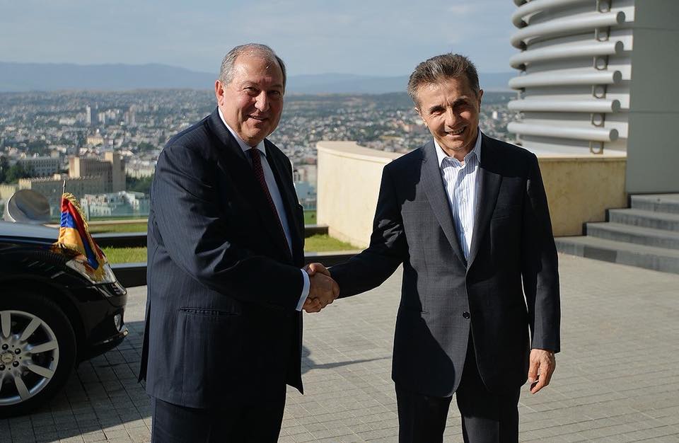 Հայաստանի նախագահը հանդիպել է Վրաստանի նախկին վարչապետ Բիձինա Իվանիշվիլու հետ (ֆոտո)