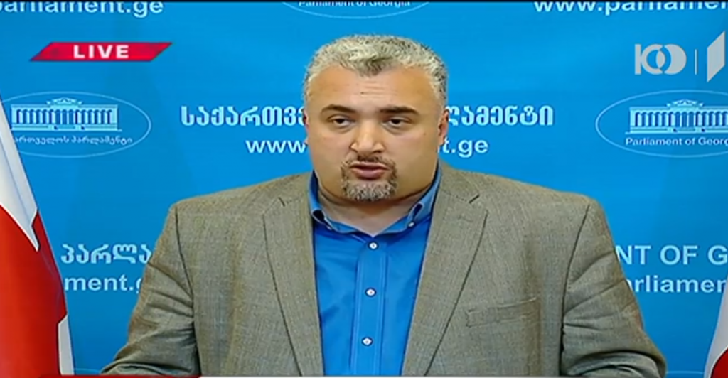 Серги Капанадзе – Парламентская комиссия сделает все, чтобы были даны ответы на вопросы по делу об убийстве на улице Хорва