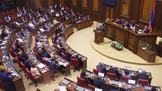 "Республиканская партия" Армении потеряла большинство в парламенте