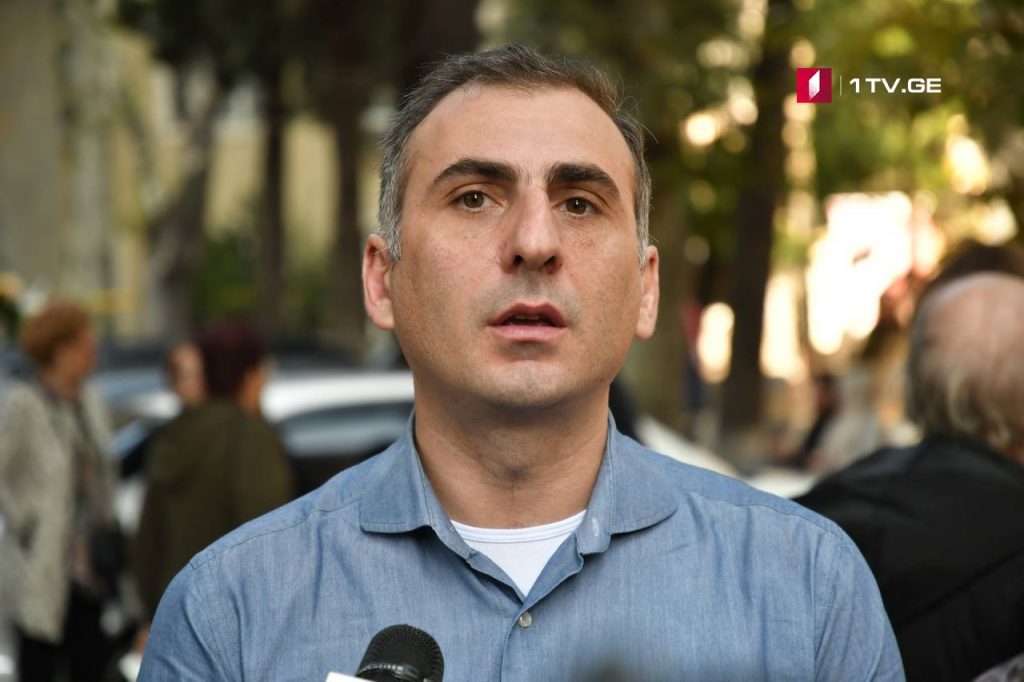 Алеко Элисашвили - «Национальное движение» взяло Зазу Саралидзе в заложники, использует его трагедию для организации революции