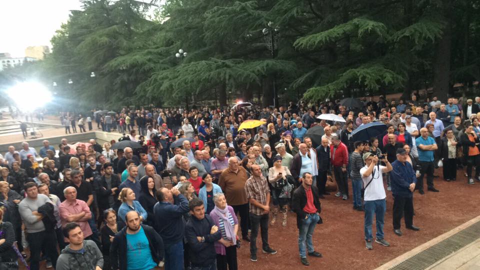 В парке Ваке проходит акция «Солидарность без политики»