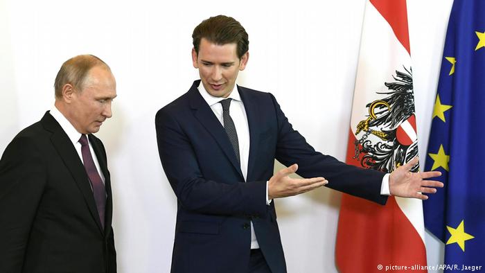 Владимир Путин попросил канцлера Австрии организовать летом встречу с Дональдом Трампом