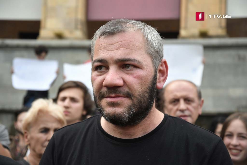 Заза Саралидзе задержан по обвинению в нанесении физического оскорбления полицейским