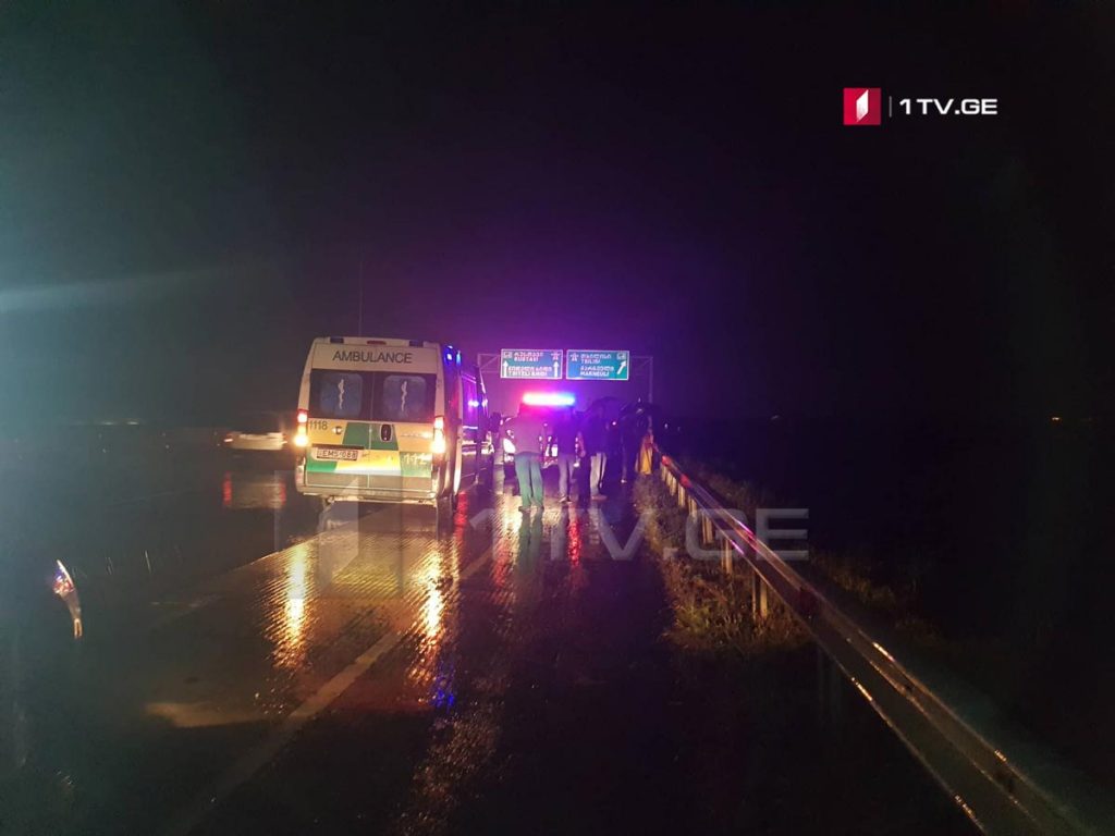 Из затопленного поселка у автобана Рустави-Тбилиси спасатели эвакуировали всех жителей