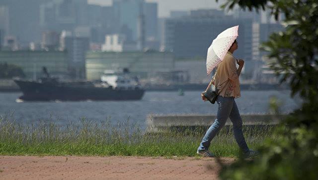 Из-за сильной жары в Японии более 3 400 человек доставлены в больницу, трое погибли