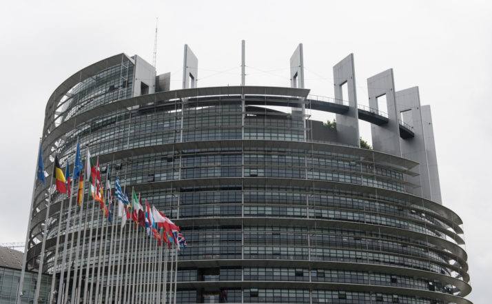 Европарламент проголосует за проект платной электронной регистрации для граждан стран с безвизовым режимом