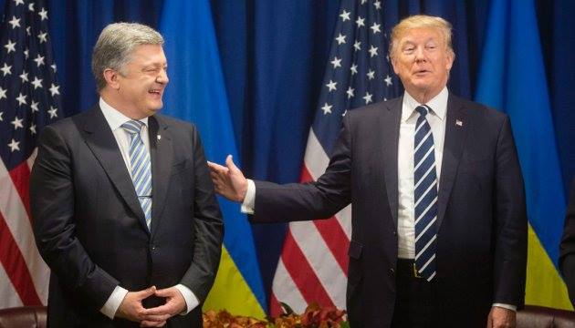 Petro Poroşenko NATO sammiti çərçivəsində ABŞ prezidenti ilə görüşdüyünü təsdiqləyir