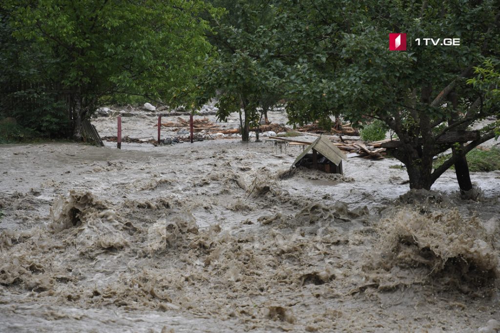Water level rises in Nenskra River in Chuberi