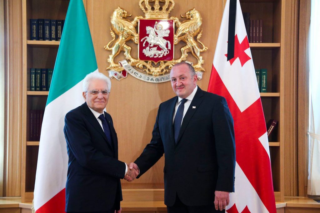 Presidents of Georgia and Italy hold face-to-face meeting