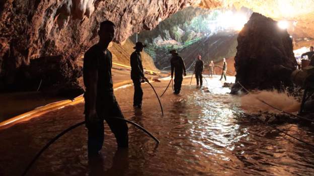 Thai cave rescue mission: third operation underway