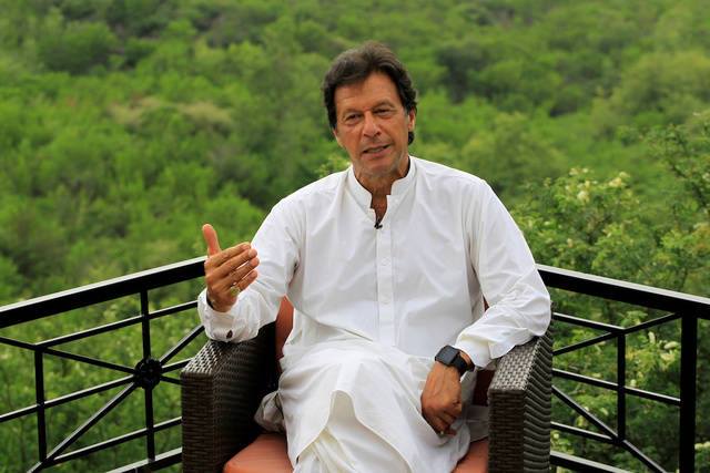 Бывшая звезда крикета Имран Хан стал премьер-министром Пакистана