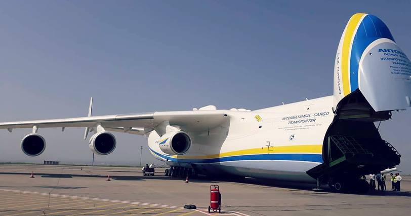 Тбилисский международный аэропорт принял крупнейший грузовой самолет в мире