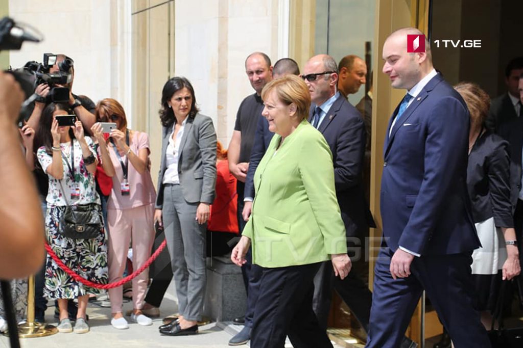 Ангела Меркель завершила свой визит в Грузию