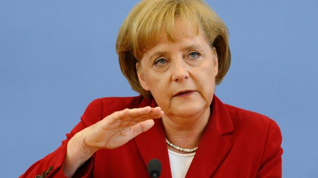 Alman mətbuatı - Qafqaza Angela Merkelin səfərini Moskva maraqla izləyir