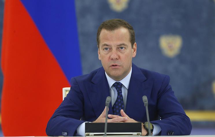 Дмитрий Медведев – Гуырдзыстоны НАТО-йы  уæнгсуæвын  катастрофион фæстиуджытæй  фæуыдзæн