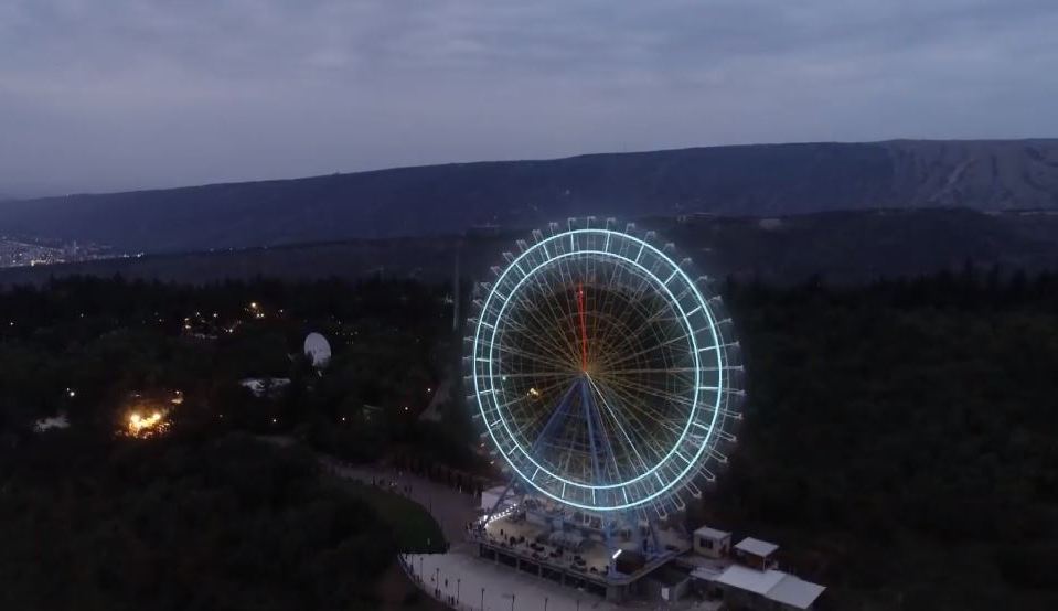 Как выглядят часы, которые могут появиться на «Гигантском колесе» на Мтацминда [видео]