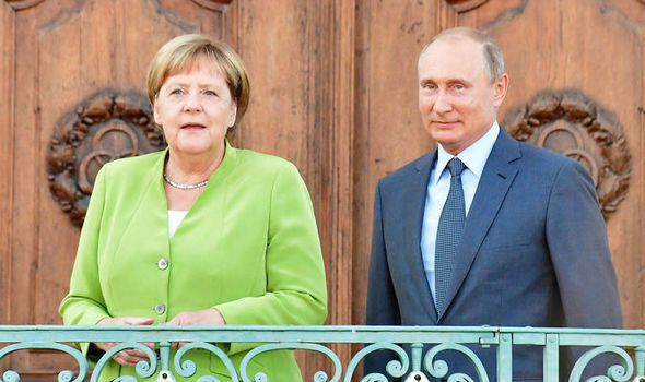 Переговоры Меркель и Путина продлились более трех часов