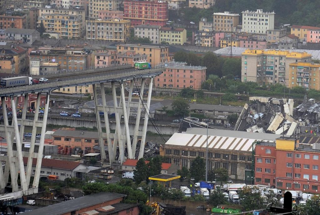 Genoa bridge collapse – 11 dead including one kid in Italy