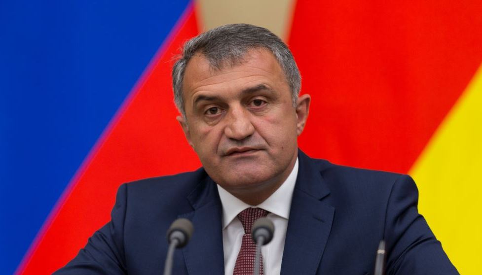 Анатолий Бибилов сожалеет о блокировании «возможностей выхода Южной Осетии на международную платформу»