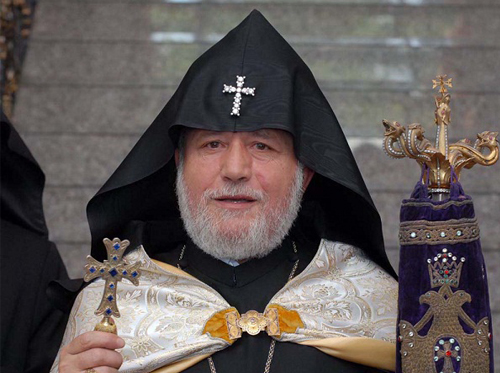Католикос всех Армян Гарегин II оставляет вопрос – собирается ли он покидать пост – без ответа.