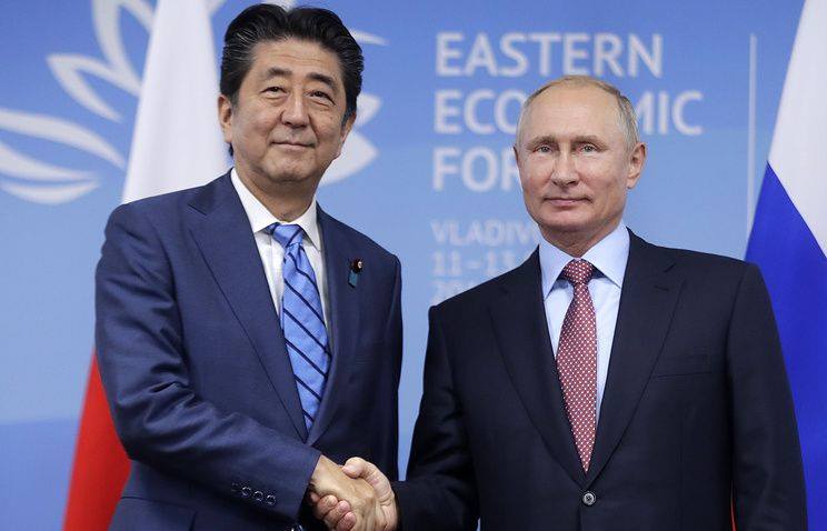 Վլադիմիր Պուտինը Ճապոնիայի վարչապետին առաջարկել է կնքել խաղաղարար պայմանագիր