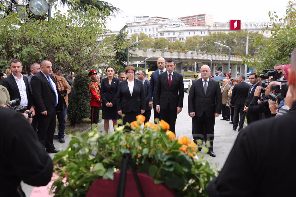 Члены правительства почтили память героев, погибших за единство Грузии
