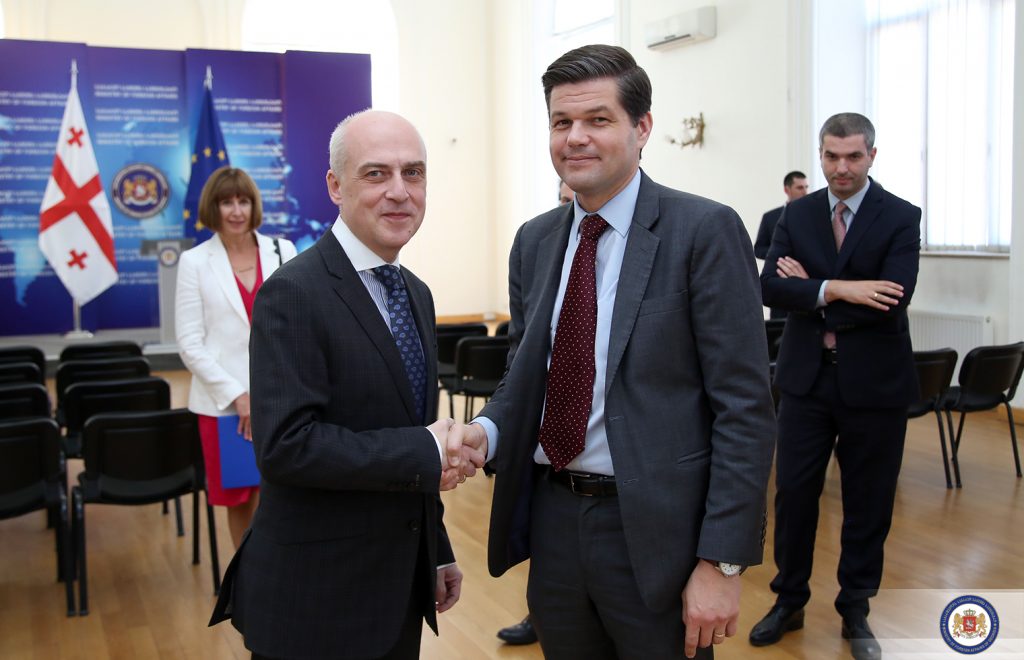 Давид Залкалиани встретился с помощником госсекретаря США по делам Европы и Евразии Уэссом Митчеллом