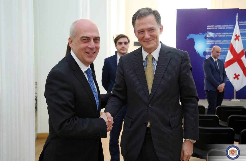Давид Залкалиани встретился с заместителем помощника госсекретаря США, находящимся в Грузии с визитом