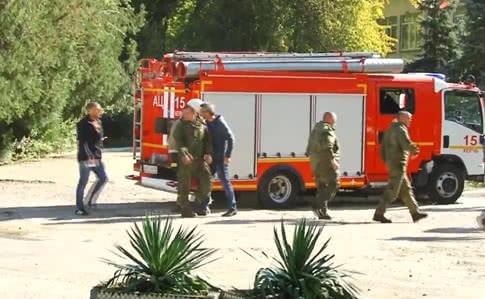 Официальная Москва рассматривает одну из версий взрыва в Керчи как теракт