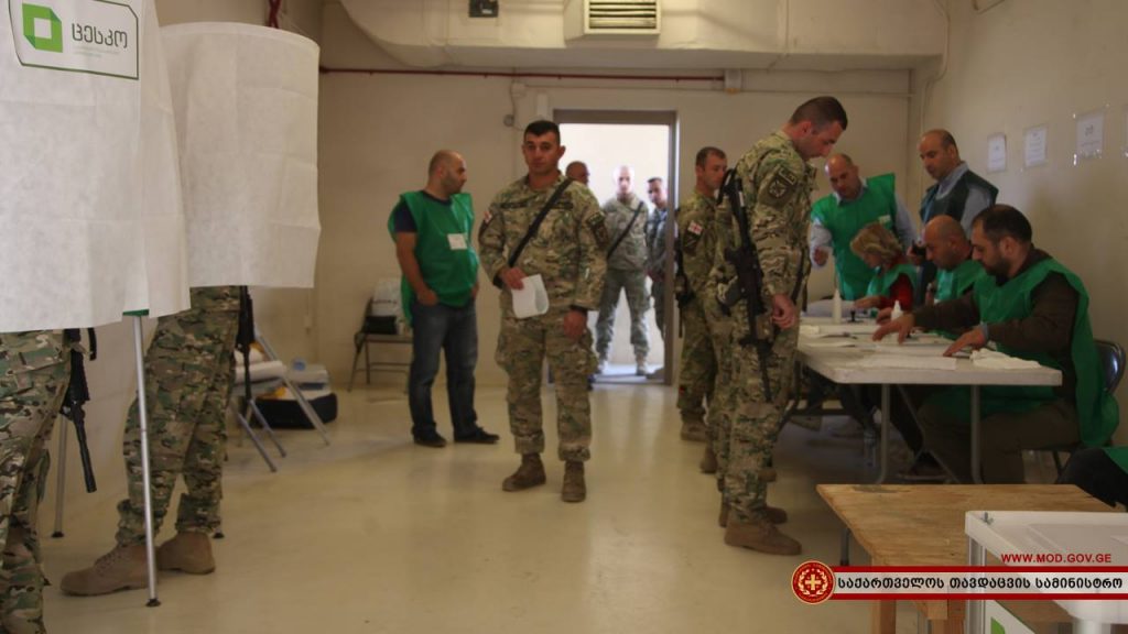 Ministry of Defence - Elections conducted in a peaceful environment in Afghanistan polling stations