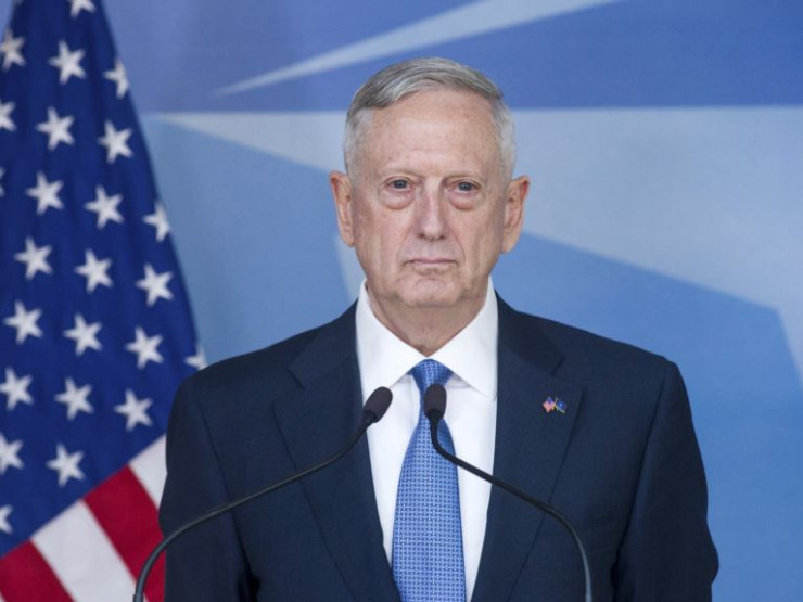 Секретарь по обороне США Джеймс Мэттис благодарит премьер-министра Грузии за реформы в сфере обороны