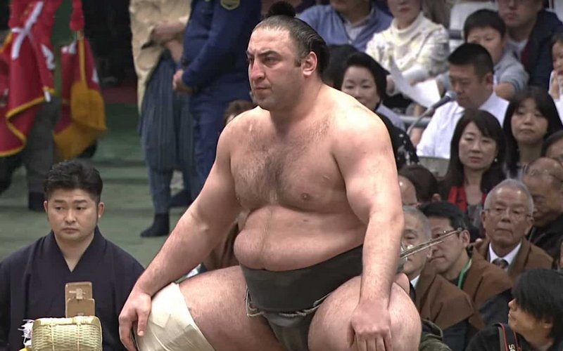 Японская ассоциация сумо опубликовала обновленный рейтинг - Тотиносин будет одним из фаворитов последнего в этом году "Басё"