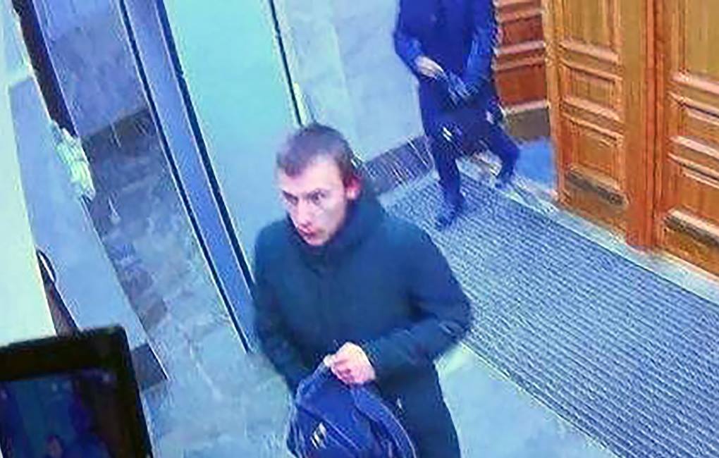 Самоподрыв в здании ФСБ в Архангельске устроил 17-летний парень