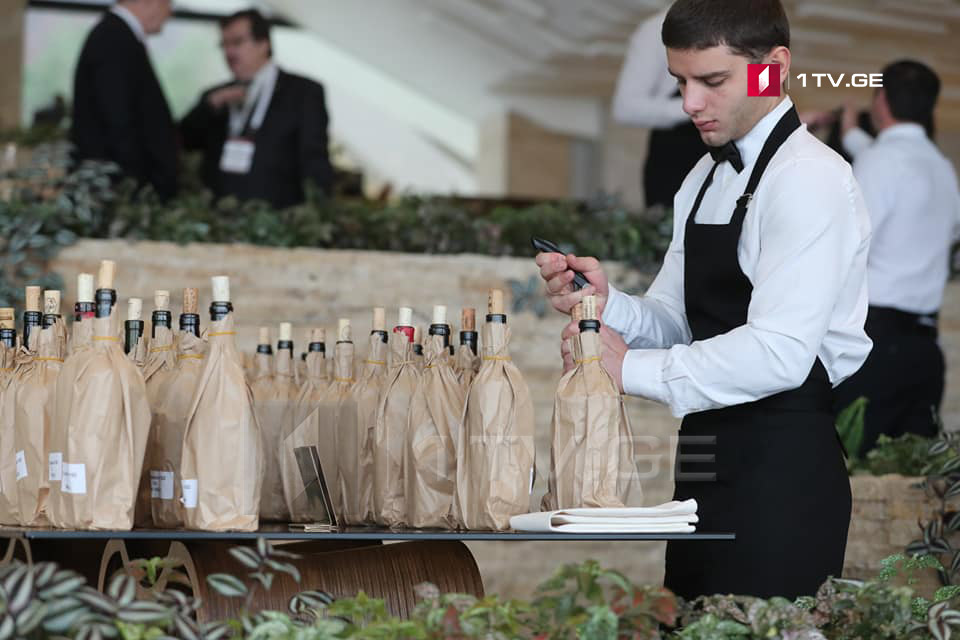 В Тбилиси открылся Международный конкурс вина «Грузия – родина вина»