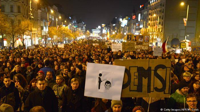 Protesters call for Czech Prime Minister Andrej Babis' resignation