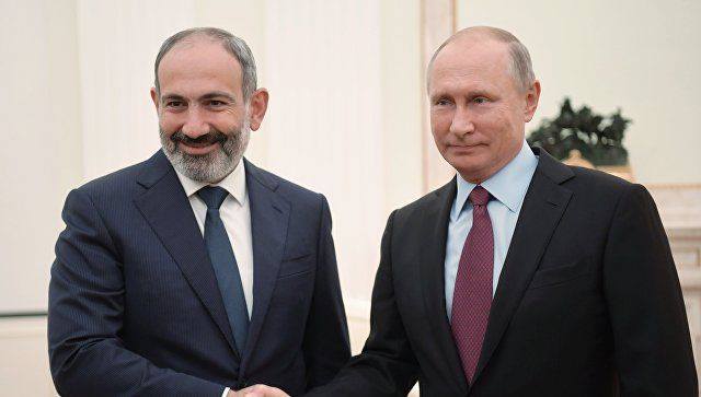 Армянская медия - Никол Пашинян и Владимир Путин обсудили по телефону о Евразийское интеграционное объединение