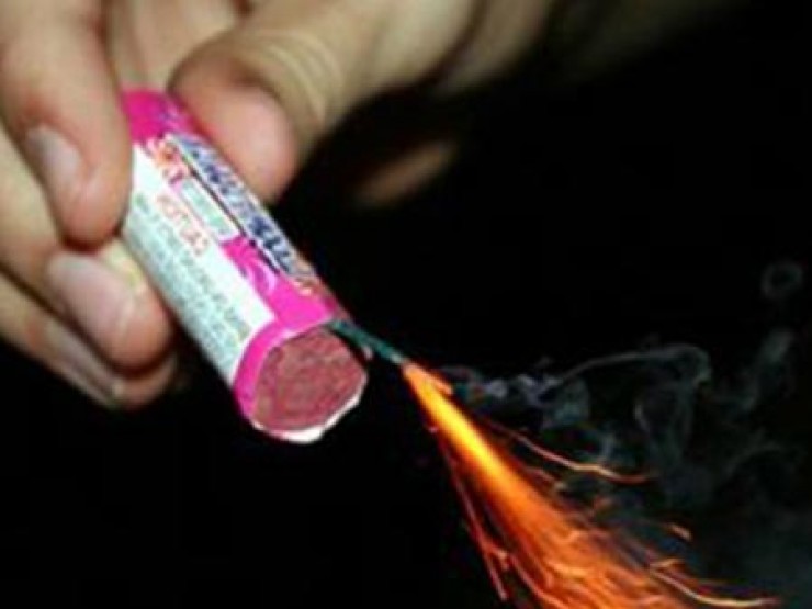 Twenty-five patients with pyrotechnics related burn injuries admitted to Burn Center