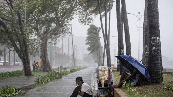 В результате стихии на Филиппинах погибло по меньшей мере 35 человек
